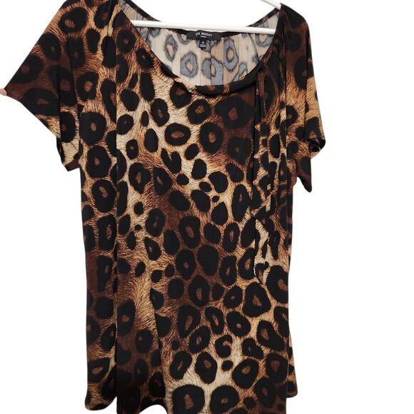 Liz Mccoy Blouse Size 1X Animal Print Tie Front Short Sleeves Stretch - Picture 4 of 11